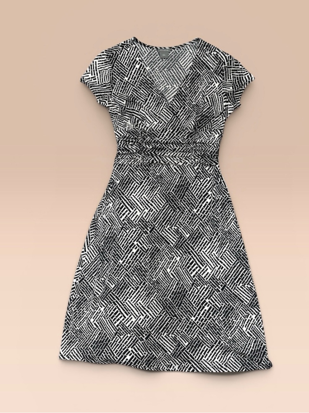 Ann Taylor  Women's Sz 2 Black/White Geometric Print Fit & Flare Dress